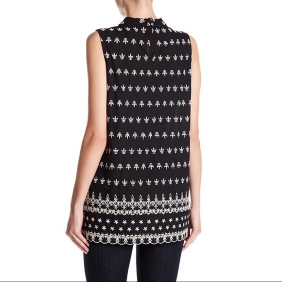 NEW With Tags PLEIONE Black/White Embroidered Tank Top Size XS - Picture 3 of 14